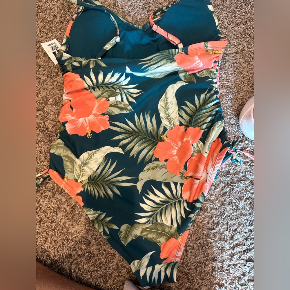 New floral swim suit . Soft and very cute
